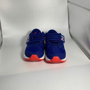 New Balance NWT toddler sneakers size 6
